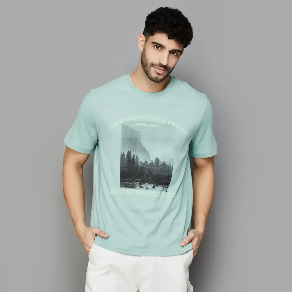 LEVI'S Men Graphic Printed Cotton T-shirt